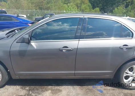 2012 Ford Fusion Se z USA, uszkodzony, nr VIN 3FAHP0HA6CR160888
